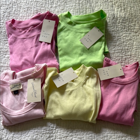 Lot of 5 T-Shirts Tank Tops Women's Sz L Large A NewDay Universal Thread NEW NWT - Picture 1 of 3